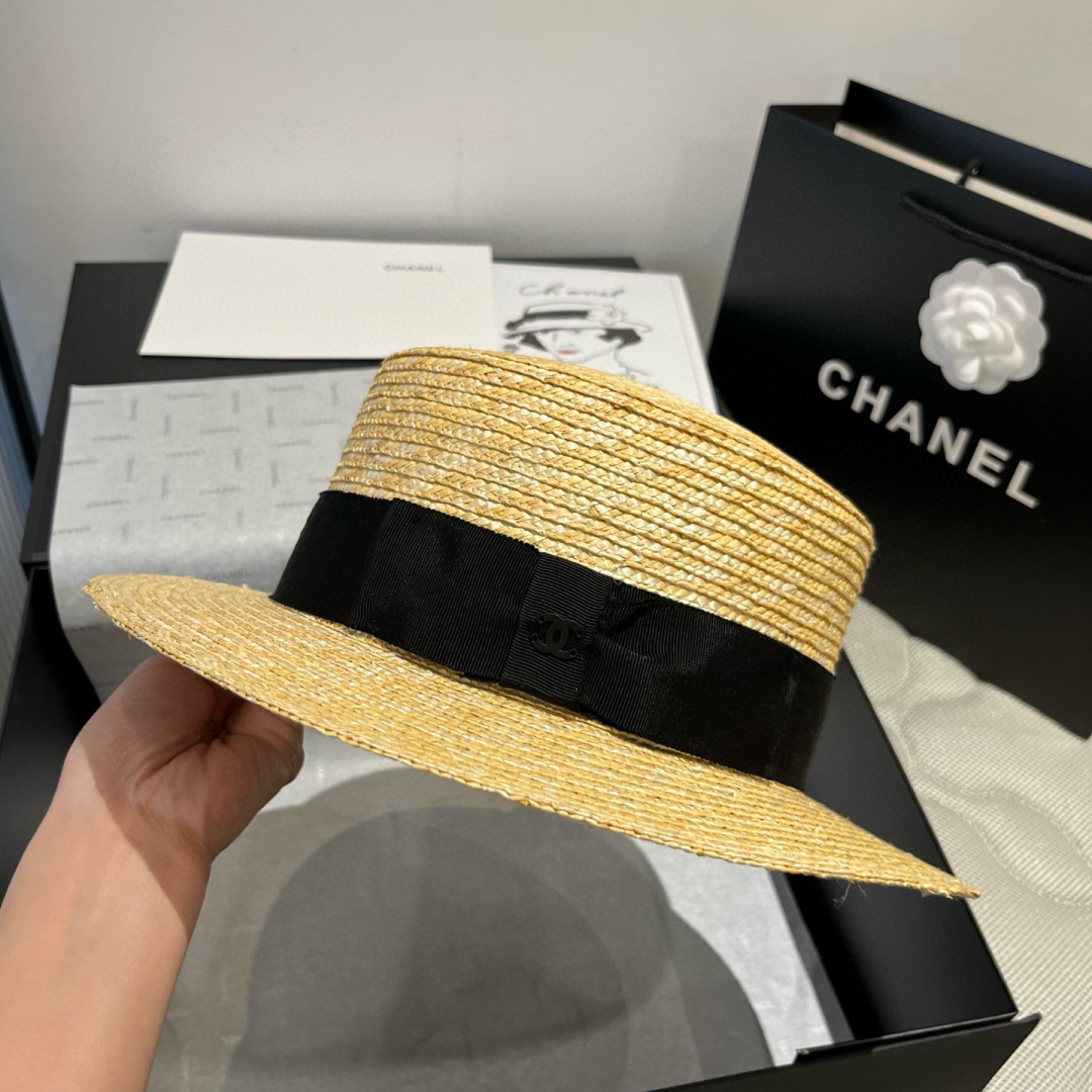 P

Chanel香奈儿官方款平顶小礼帽，麦杆草制作，头围57cm