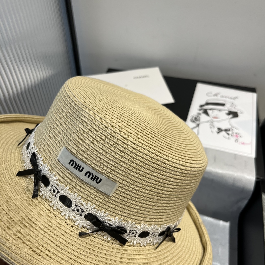 P

miumiu缪缪新款平顶草帽，卷边小礼帽，头围57cm