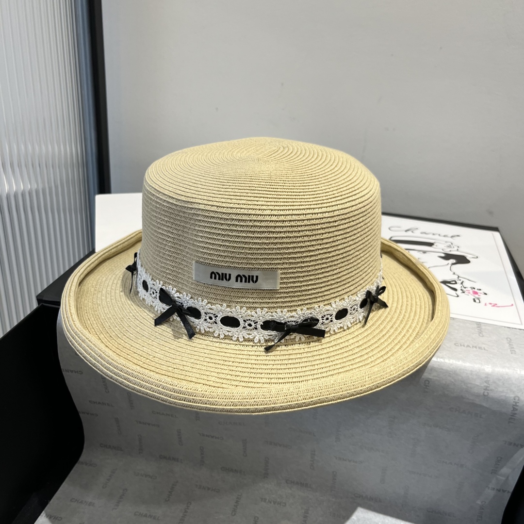 P

miumiu缪缪新款平顶草帽，卷边小礼帽，头围57cm