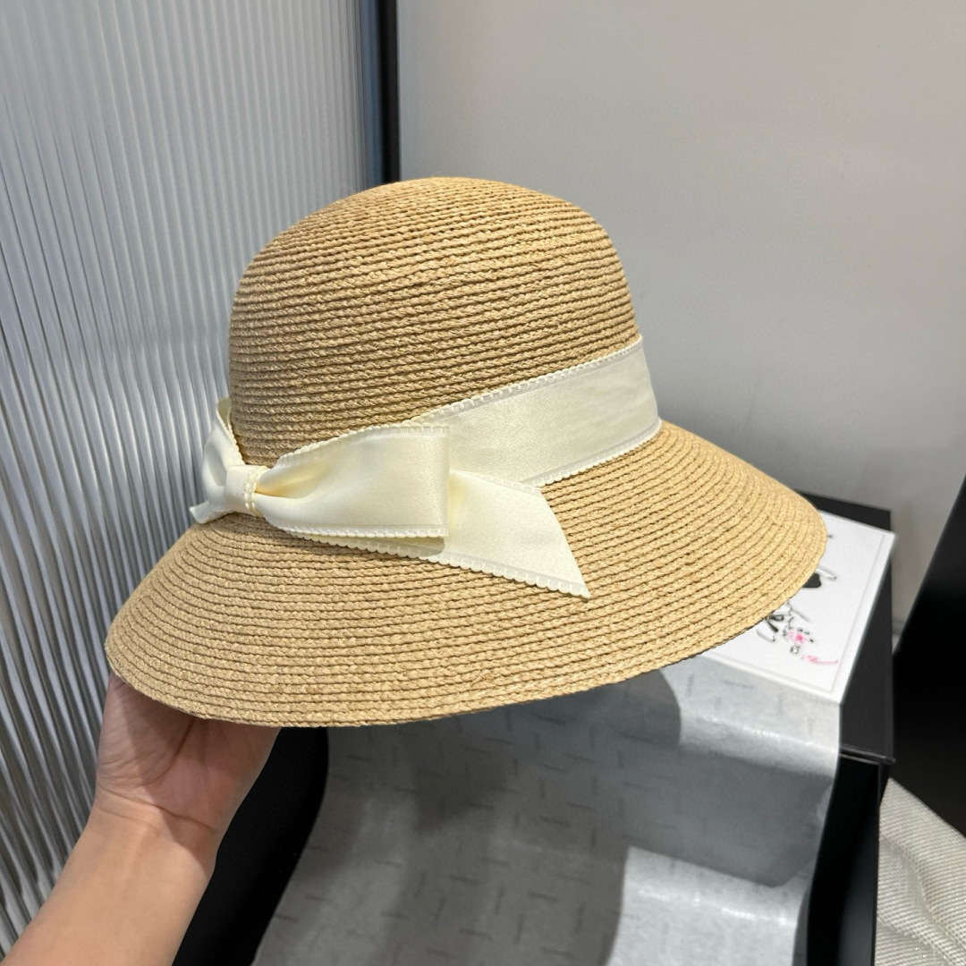 P

miumiu缪缪拉菲草盆帽，高端定制盆帽，头围57cm