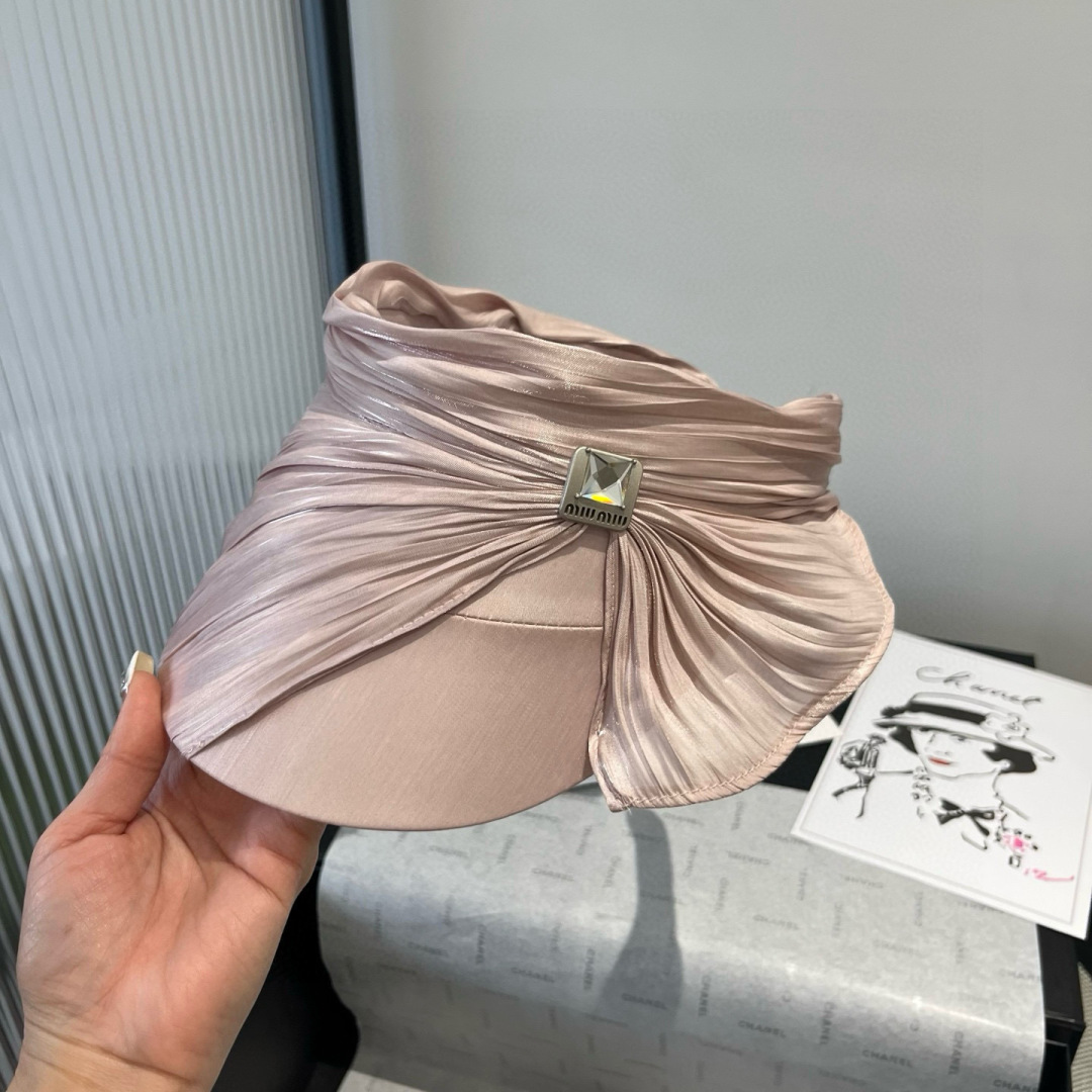 P

miumiu缪缪新款真丝发箍，蝴蝶结遮阳帽