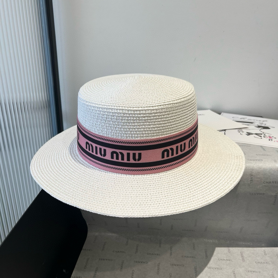 P

miumiu缪缪新款平顶礼帽，头围57cm