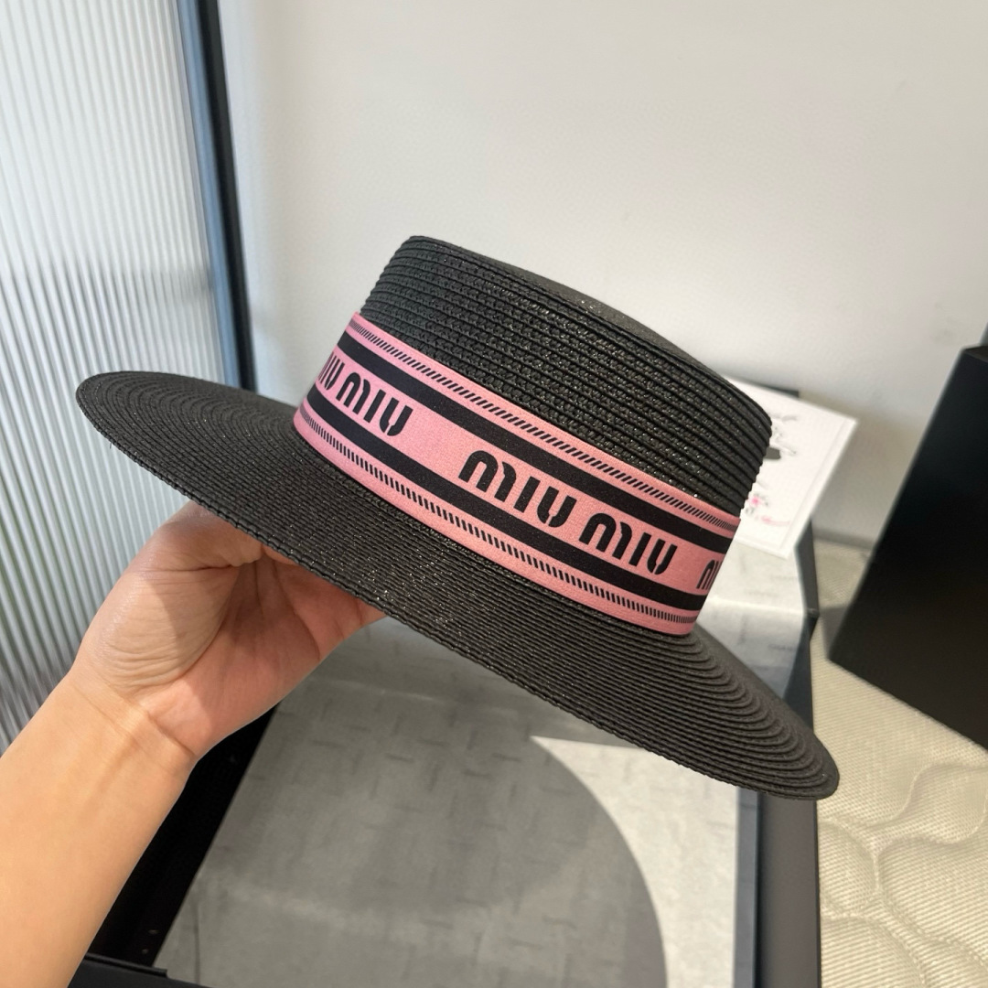 P

miumiu缪缪新款平顶礼帽，头围57cm