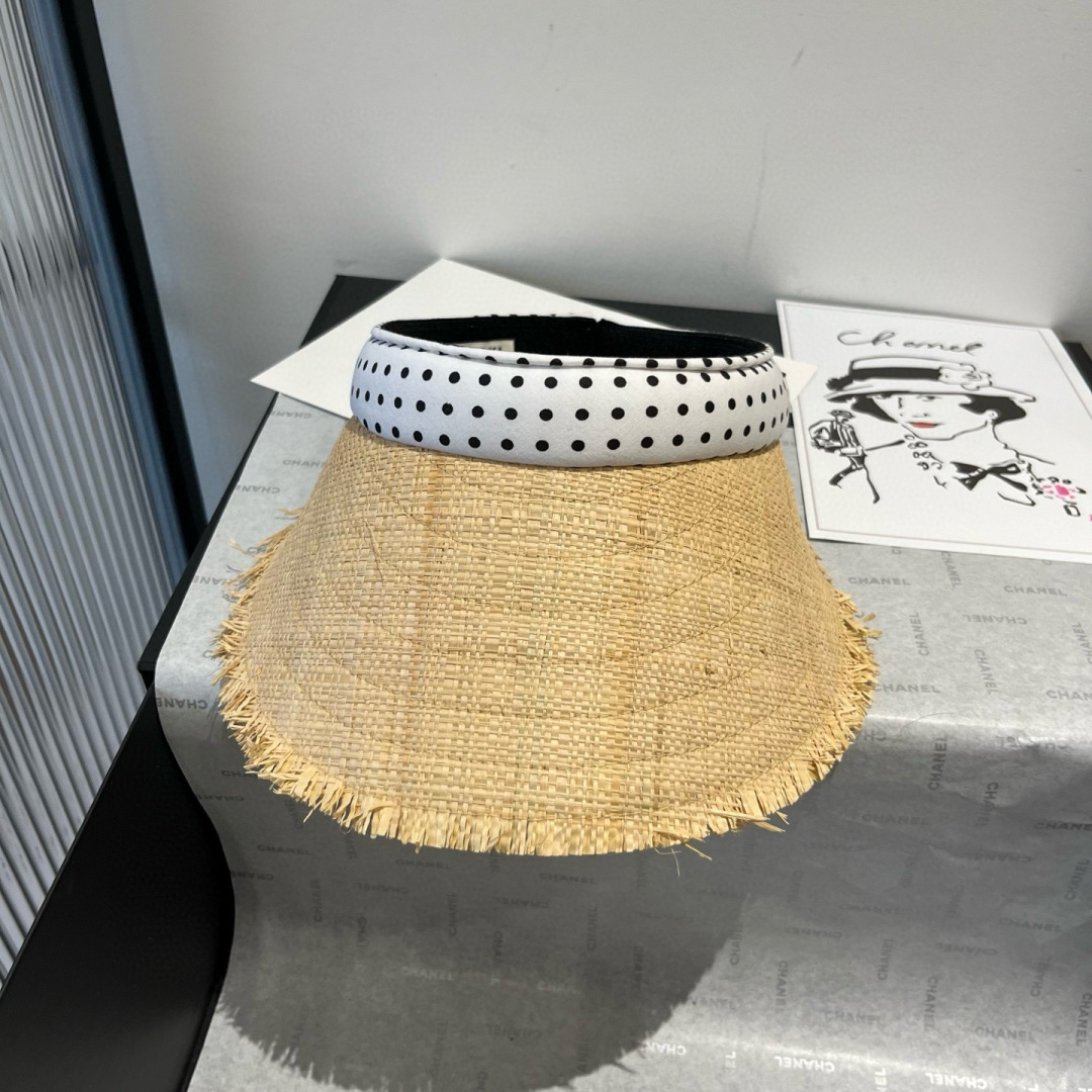 P

miumiu缪缪草帽，发箍遮阳帽