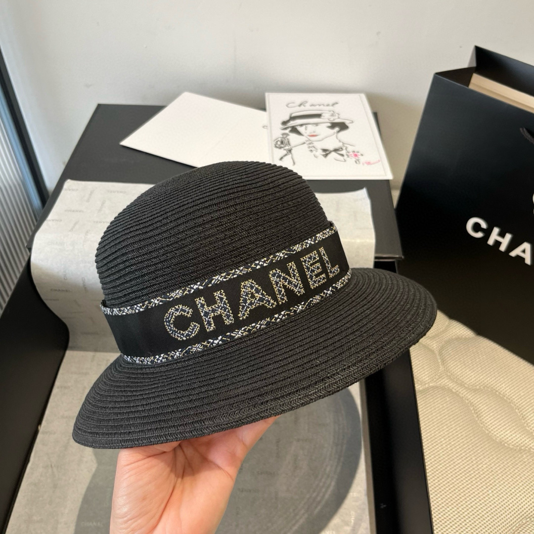 NO:228241,Chanel Chanel new straw hat, celebrity style sun hat, head circumference 57cm hat, straw hat fisherman hat baseball hat, hat, chanel, chanel, espadrilles, hats19860909Chanel香奈儿新款草帽,名媛风遮阳帽,头围57cm帽子草帽渔夫帽棒球帽,帽子,chanel,chanel,espadrilles,hats,hat