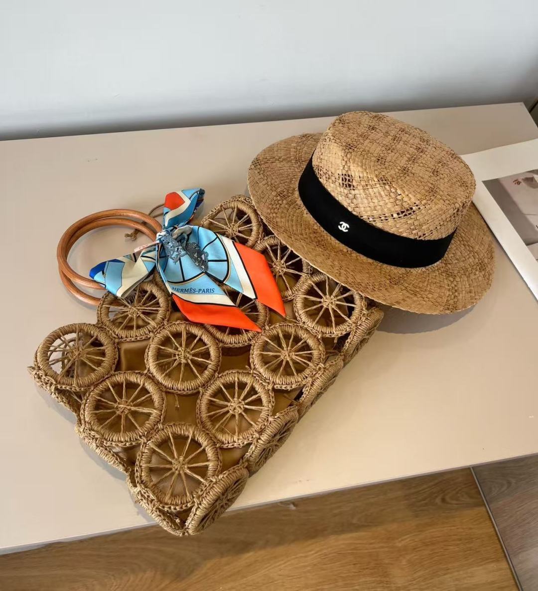 NO:228306,Hermes Hermes straw woven handbag, straw woven handbag, specifications 40*23 hat Straw hat Fisherman hat Baseball hat, hat, hermes, hermes, espadrilles, espadrilles, hats19860909爱马仕Hermes 草编手提包,草编包,规格40*23帽子草帽渔夫帽棒球帽,帽子,hermes,hermes,espadrilles,espadrilles,hats,hat
