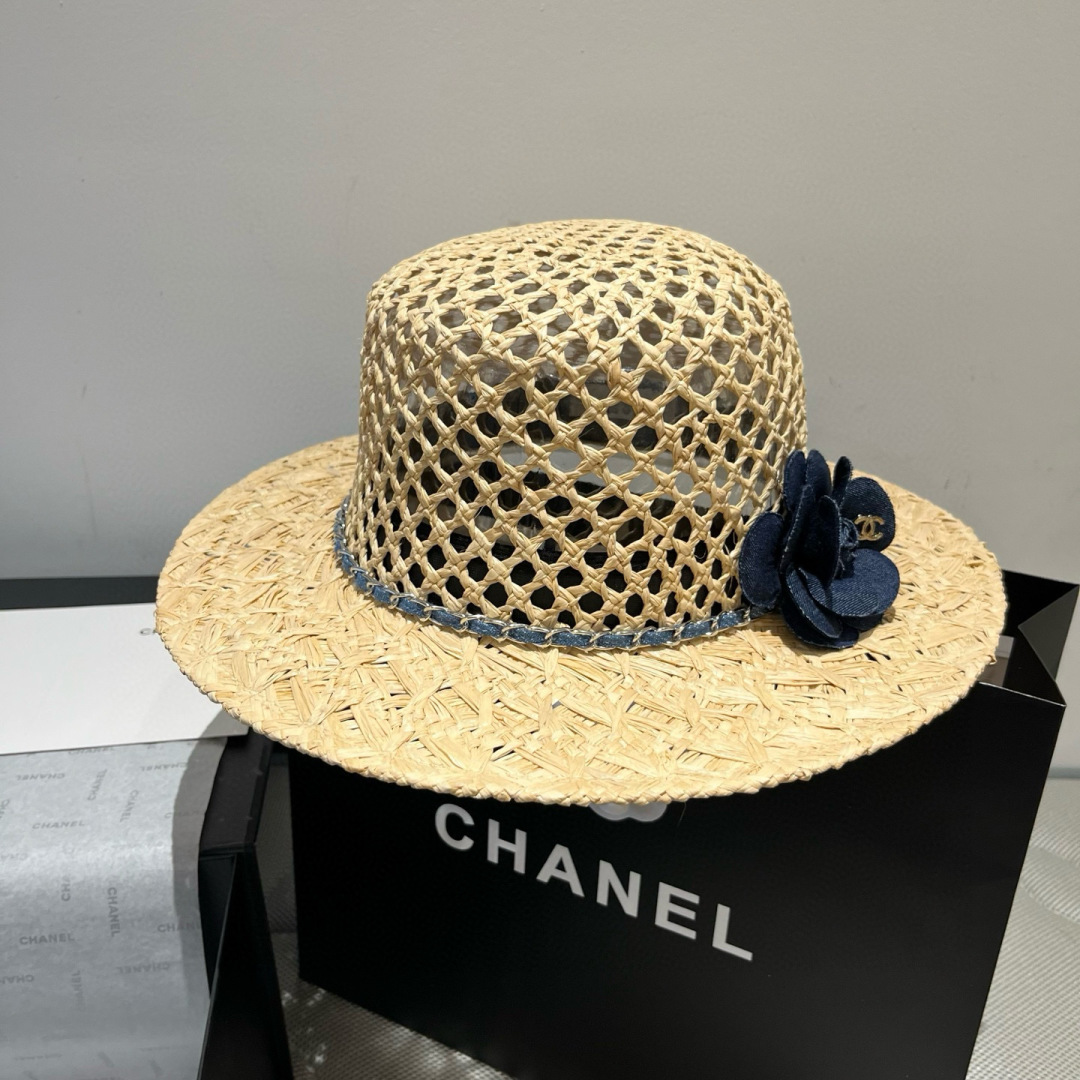 NO:228363,Chanel Chanel Rafi Straw Hat, Haute Couture, with camellia flowers, head circumference 57cm hat, straw hat, fisherman hat, baseball hat, hat, chanel, chanel, espadrilles, hats19860909Chanel香奈儿拉菲草帽,高级定制,搭配山茶花朵,头围57cm帽子草帽渔夫帽棒球帽,帽子,chanel,chanel,espadrilles,hats,hat