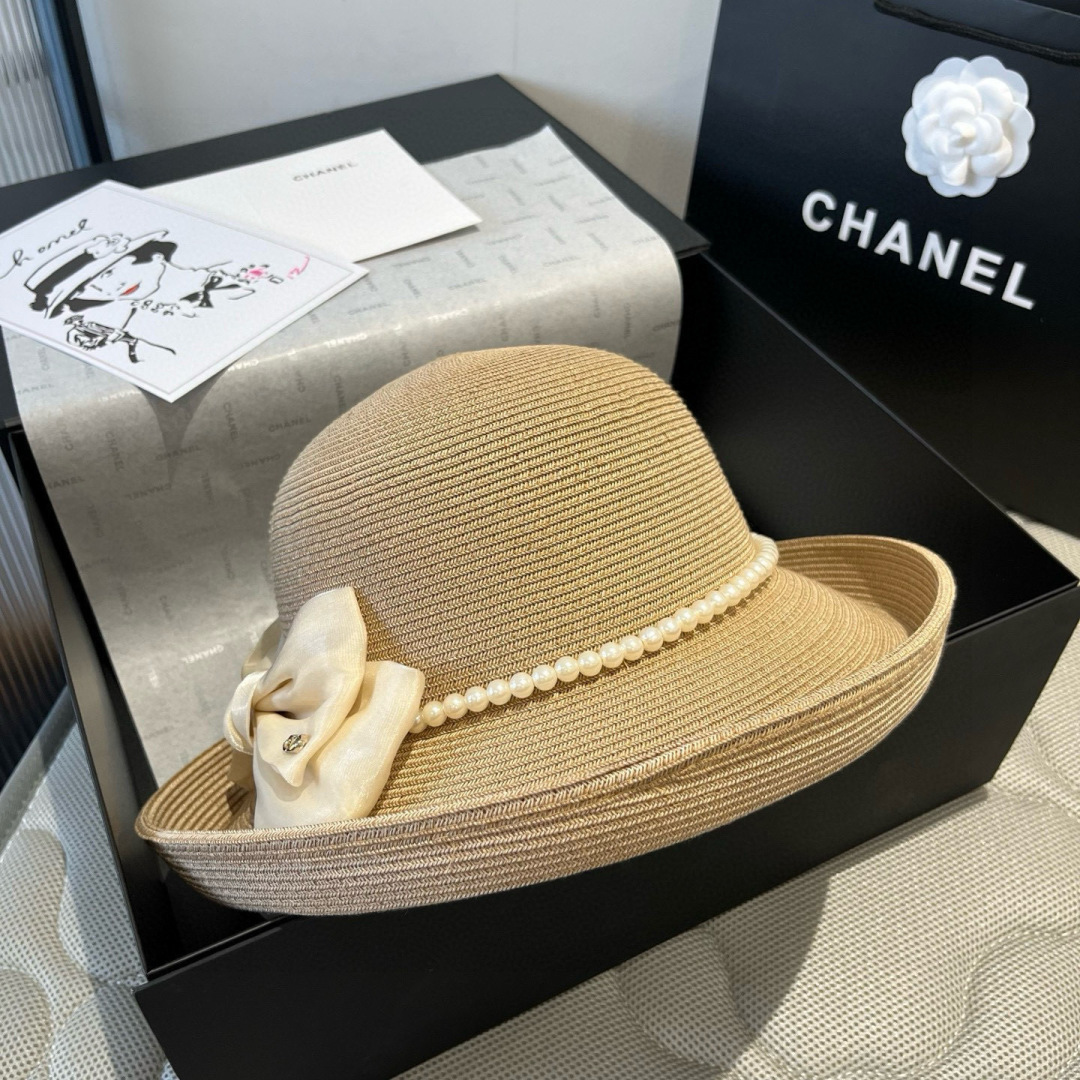 [Valentino Hats]