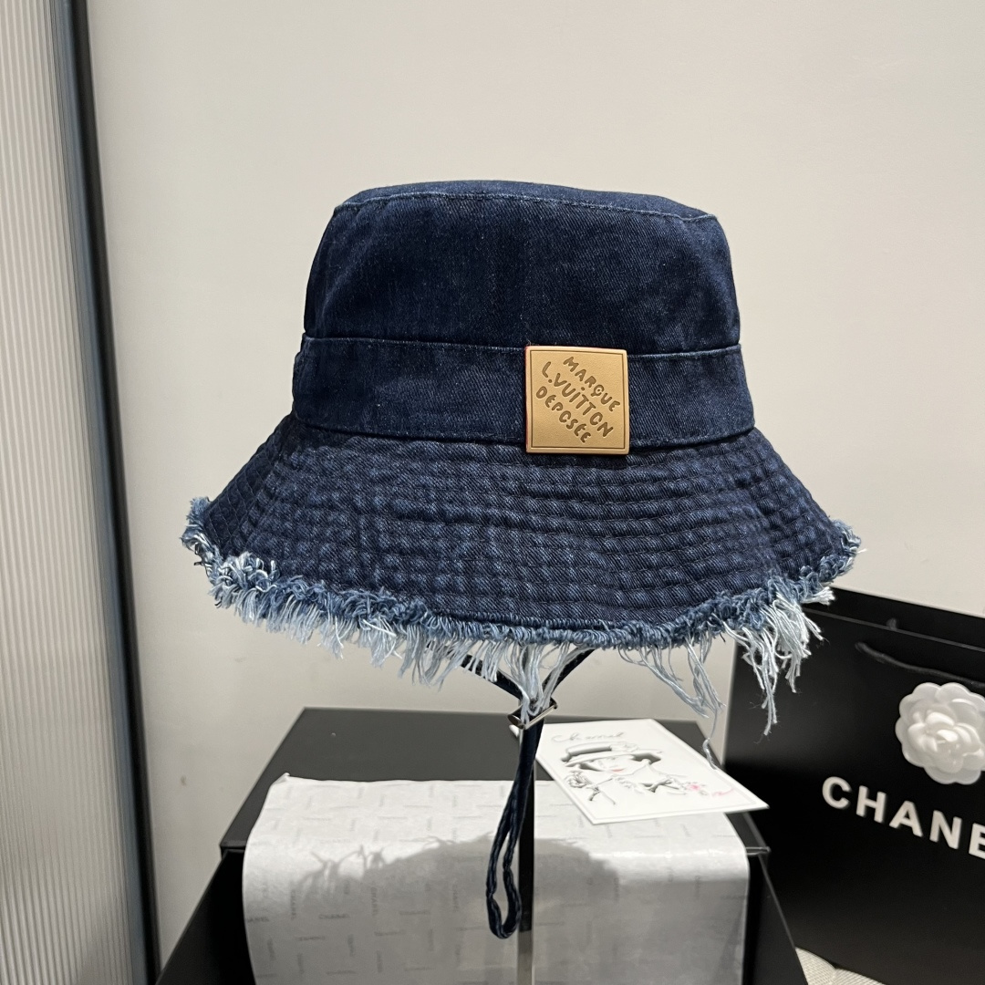 NO:228979,LOEWE Cowboy Fisherman Hat, Head Circle 57cm Hat Straw Hat Fisherman Hat Baseball Hat, Hats, Loewe, Loewe, espadrilles, hats19860909LOEWE罗意威牛仔渔夫帽,头围57cm帽子草帽渔夫帽棒球帽,帽子,loewe,loewe,espadrilles,hats,hat