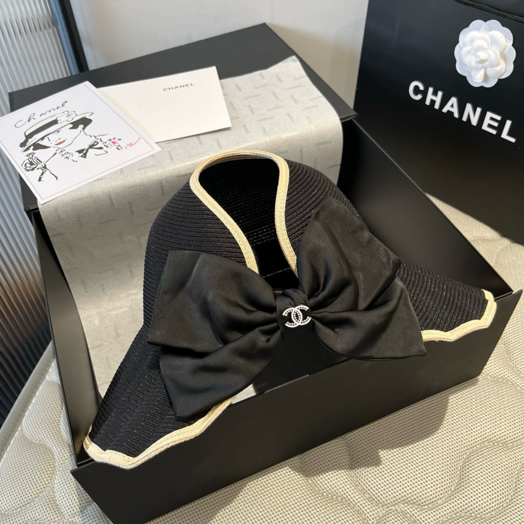 NO:229889,Chanel Chanel wavy empty top straw hat, head circumference 57cm hat straw hat fisherman hat baseball hat, hat, chanel, chanel, espadrilles, hats19860909Chanel香奈儿波浪边空顶草帽,头围57cm帽子草帽渔夫帽棒球帽,帽子,chanel,chanel,espadrilles,hats,hat