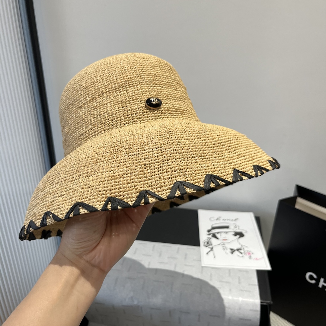 P

Chanel香奈儿新款拉菲草帽，纯手工钩织，灯笼草帽，超级重工  头围57cm