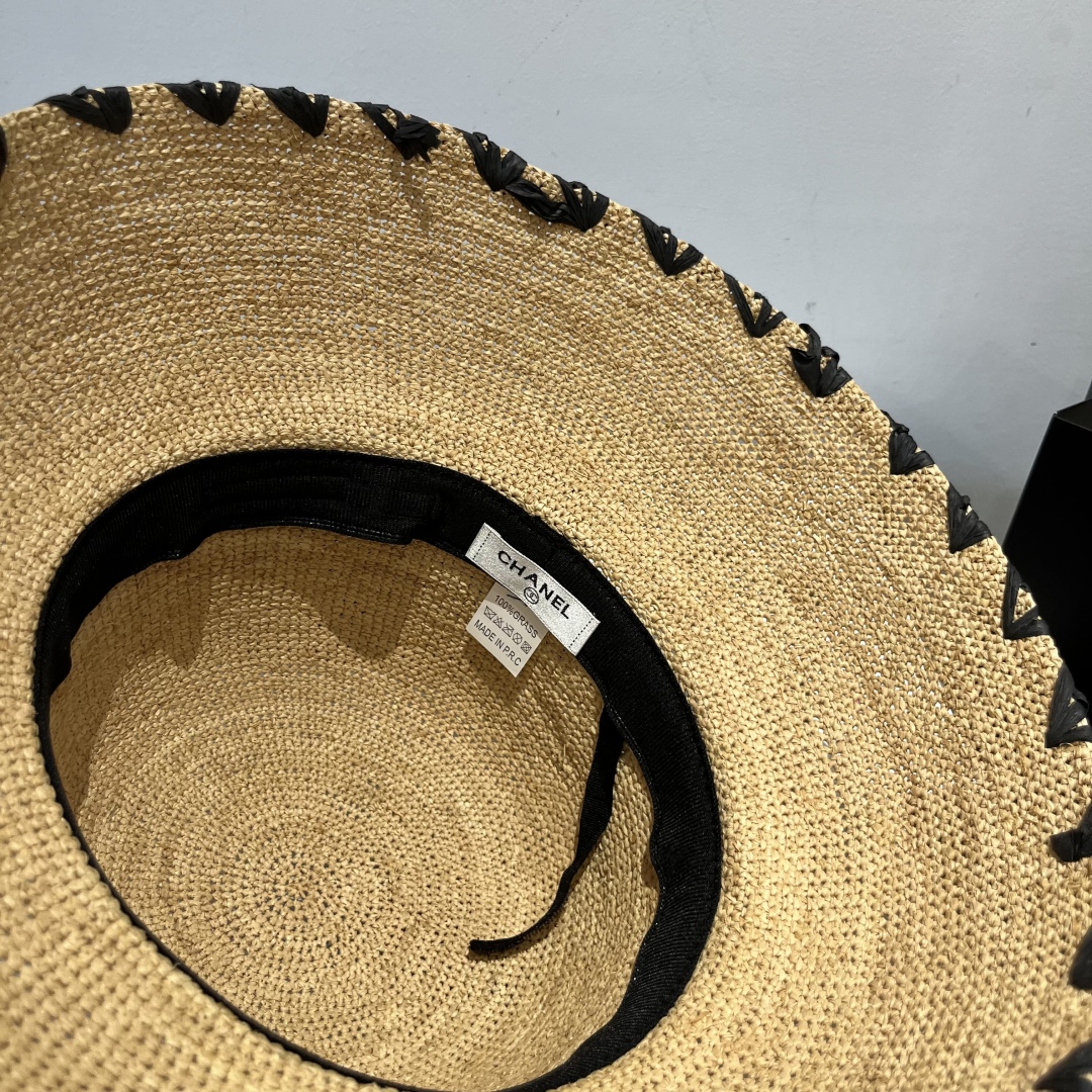 P

Chanel香奈儿新款拉菲草帽，纯手工钩织，灯笼草帽，超级重工  头围57cm
