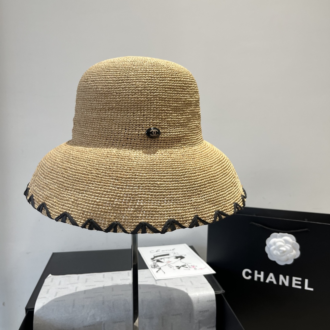P

Chanel香奈儿新款拉菲草帽，纯手工钩织，灯笼草帽，超级重工  头围57cm