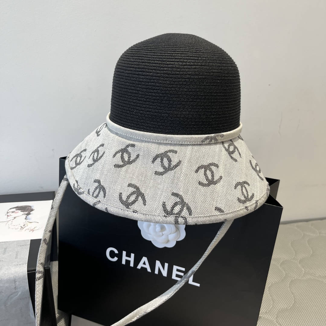 P

Chanel香奈儿草帽，高级定制，头围57cm。