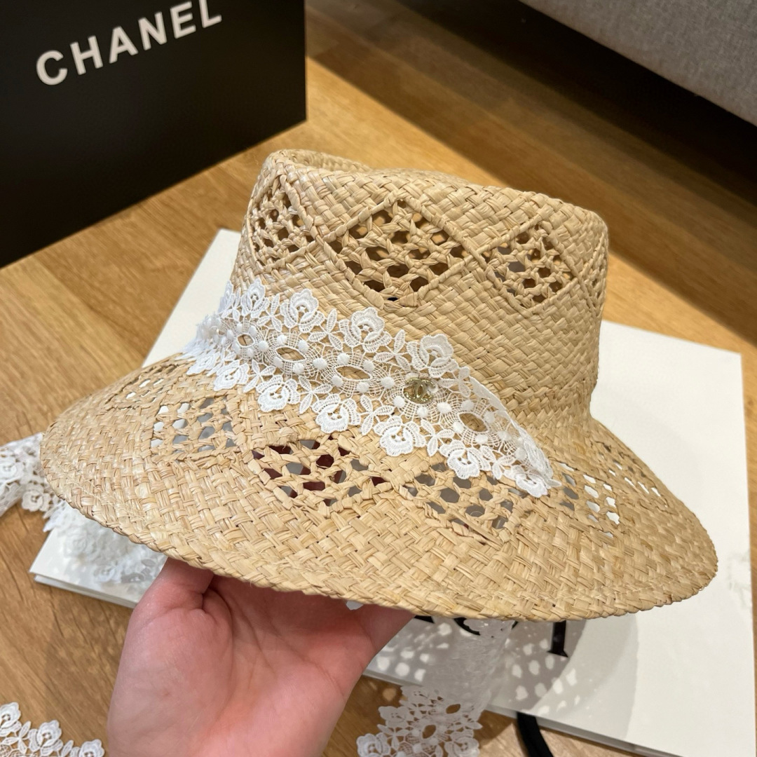 P

Chanel香奈儿新款草帽，拉菲草镂空礼帽，仙女必备，，头围57cm