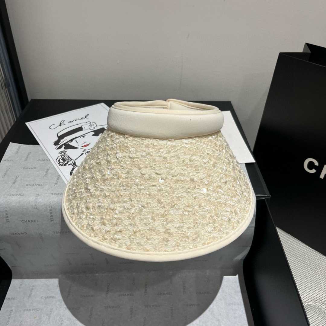 P

Chanel香奈儿珠片发箍，遮阳空顶帽