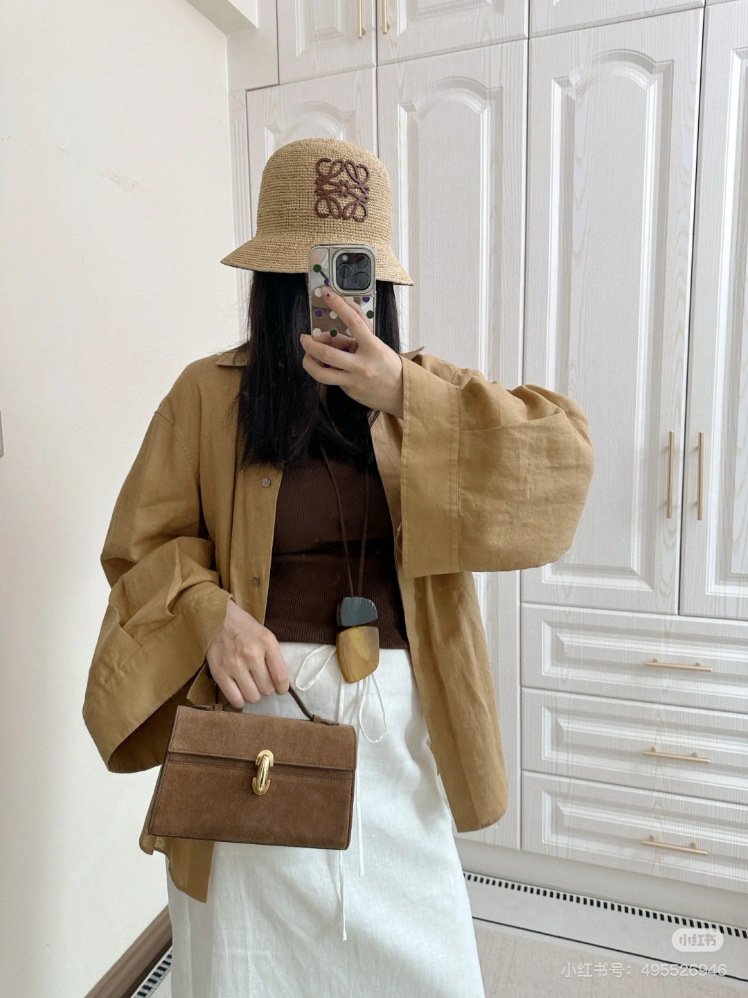 P

LOEWE罗意威拉菲草，官方款，高端定制，头围57cm