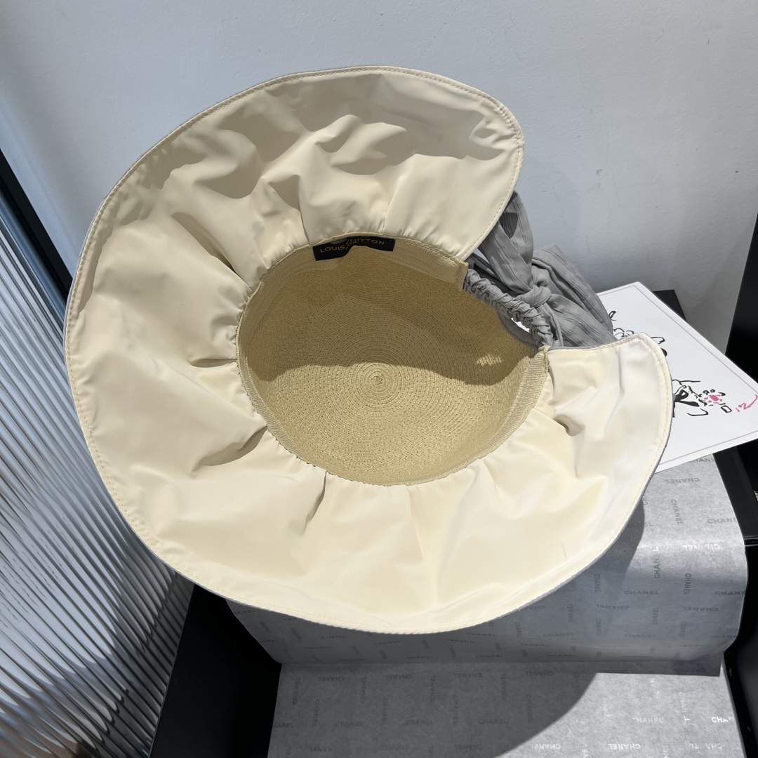 P

LV路易威登新款草帽，灯笼帽，头围57cm