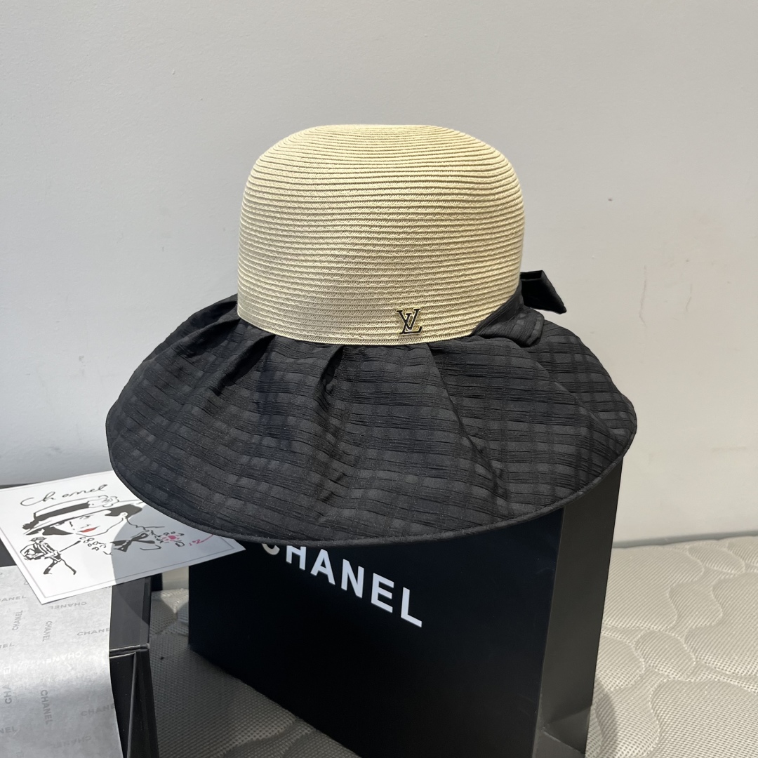 P

LV路易威登新款草帽，灯笼帽，头围57cm