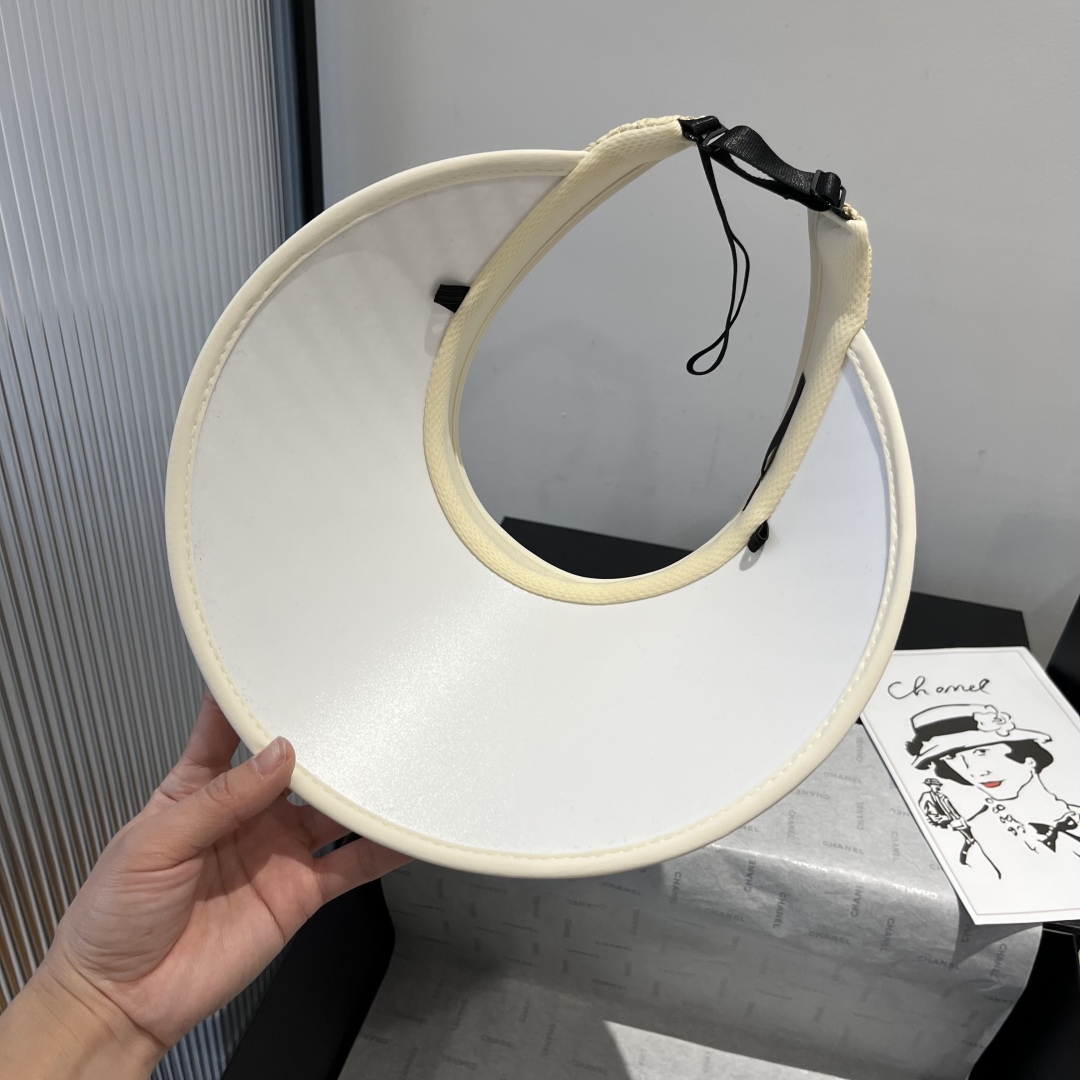 P

Prada普拉达新款空顶发箍遮阳帽，可调节，头围57cm