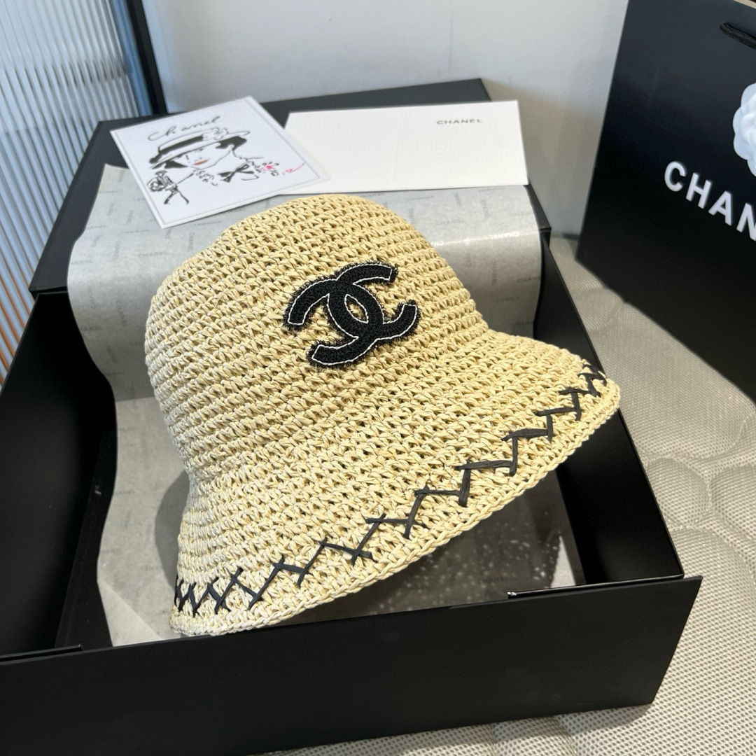 P

香奈儿Chanel 新款草帽，手工钩织草编帽，可折叠，携带方便，头围57cm