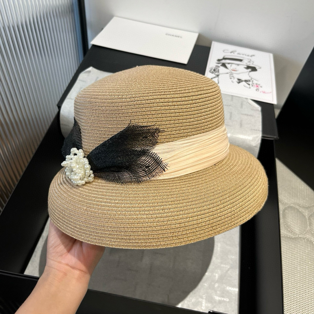 NO:230402,Celine, new basin hat, matched with yarn accessories, full of celebrity style, head circumference 57cm hat, straw hat, fisherman hat, baseball hat, hat, celine, celine, espadrilles, hats19860909Celine赛琳,新款盆帽,搭配麻纱配饰,名媛风十足,头围57cm帽子草帽渔夫帽棒球帽,帽子,celine,celine,espadrilles,hats,hat
