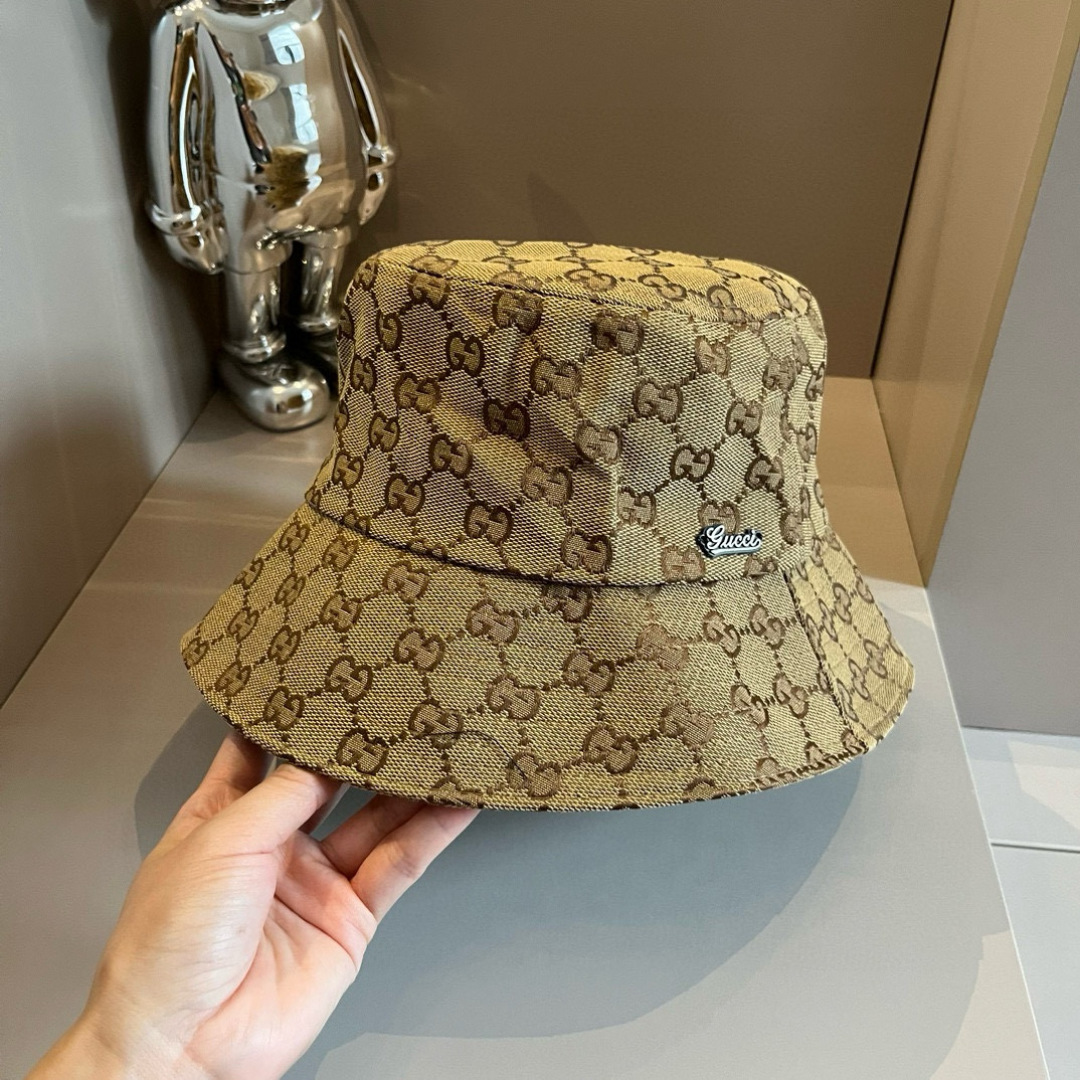 P

Gucci古奇经典款老花渔夫帽，男女通用，头围57cm