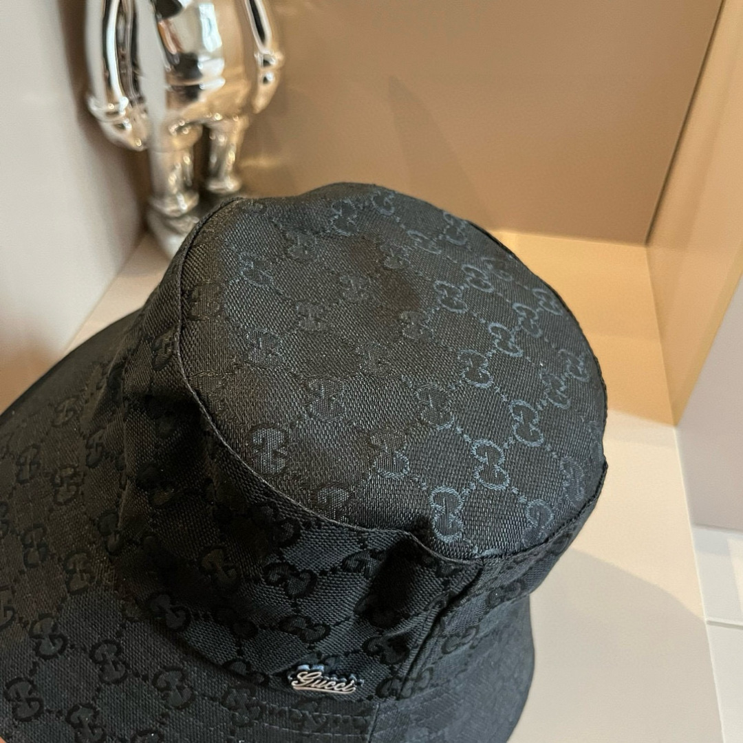 P

Gucci古奇经典款老花渔夫帽，男女通用，头围57cm