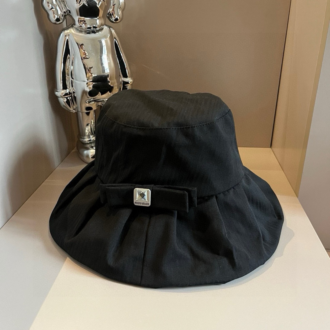 P

缪缪miumiu2024春夏新款布帽，百褶款渔夫帽，头围57cm