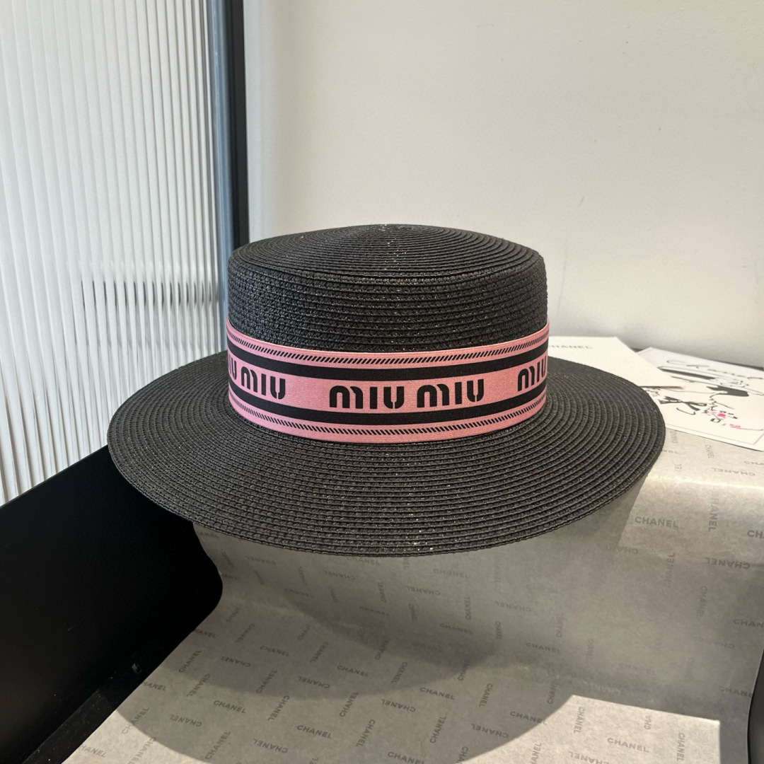 NO:343413,Miumiu Miu new top hat, head circumference 57cm hat, straw hat fisherman hat baseball hat, hat, miumiu, espadrilles, hatsmiumiu缪缪新款平顶礼帽,头围57cm帽子草帽渔夫帽棒球帽,帽子,miumiu,espadrilles,hats,hat