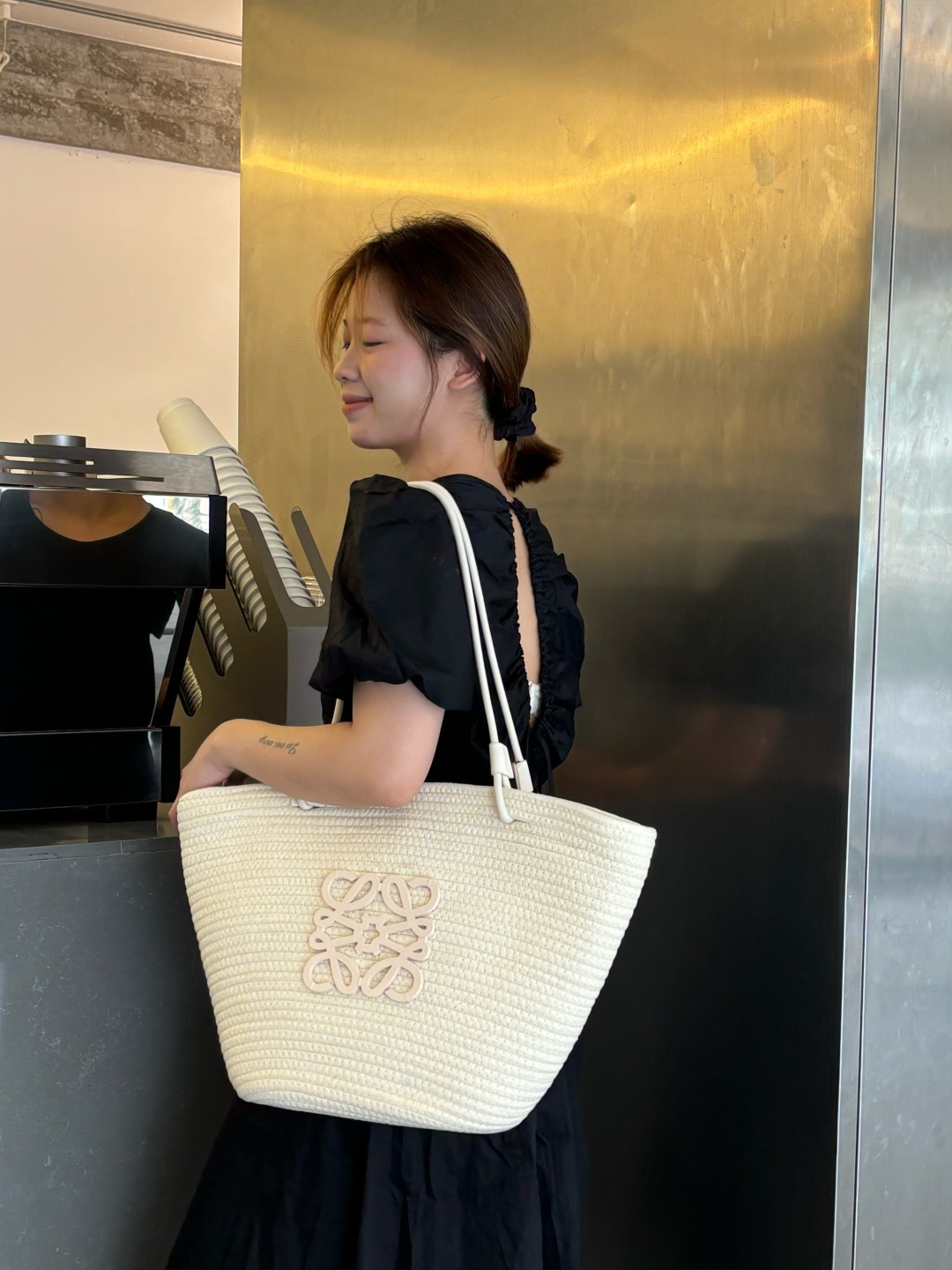 NO:343451,LOEWE new woven bag, lazy style, essential hat for summer travel, straw hat fisherman hat baseball hat, hat, loewe, loewe, espadrilles, hatsLOEWE罗意威新款编织包,慵懒风,夏日出游搭衣必备帽子草帽渔夫帽棒球帽,帽子,loewe,loewe,espadrilles,hats,hat