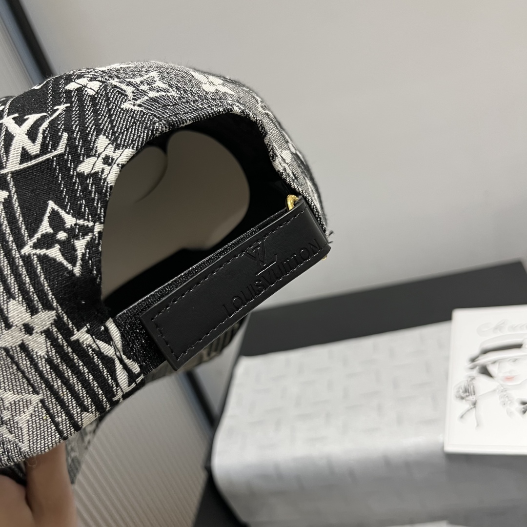 P

LV新款鸭舌帽，头围57cm