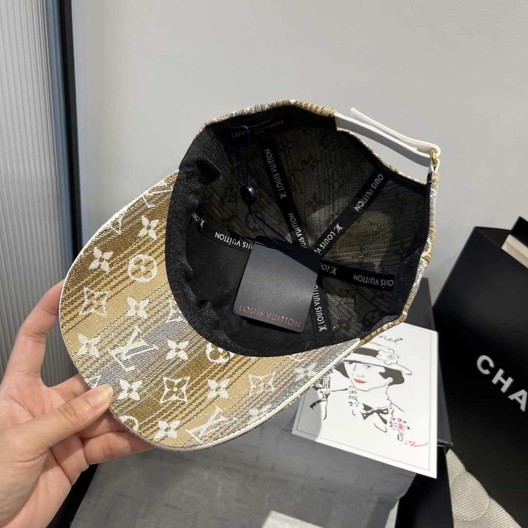P

LV新款鸭舌帽，头围57cm