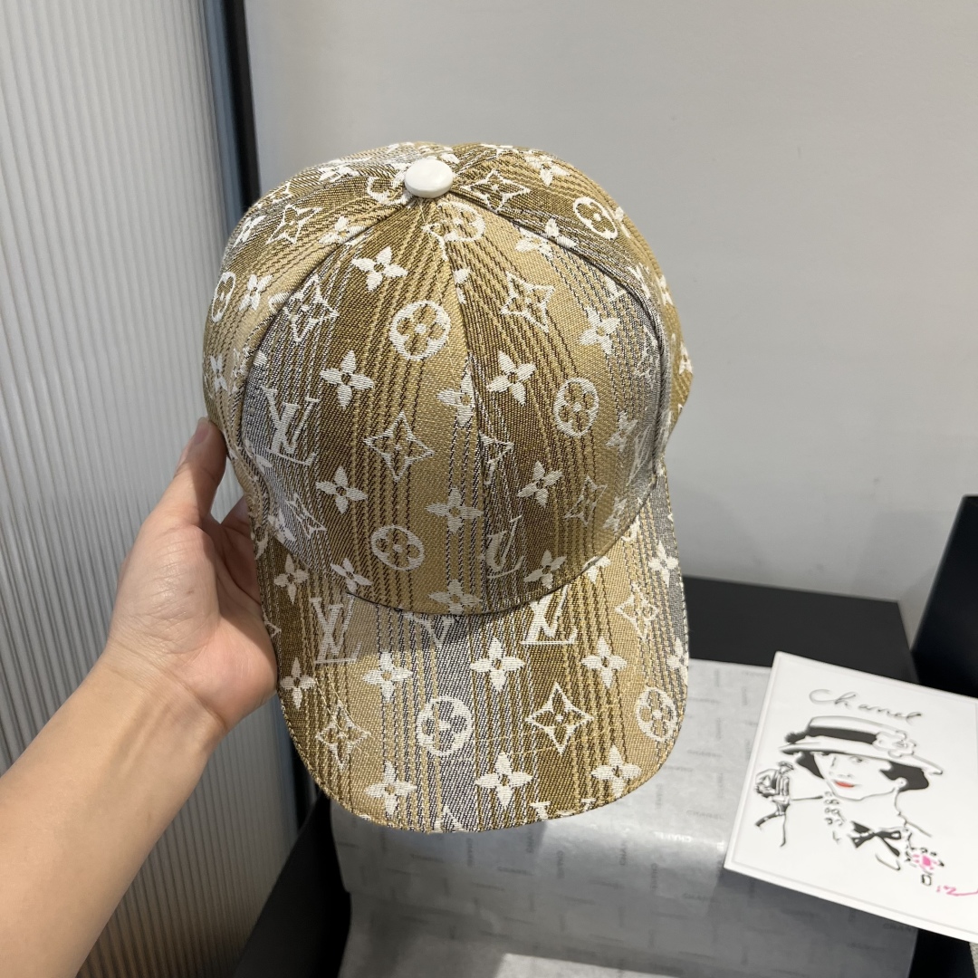 P

LV新款鸭舌帽，头围57cm