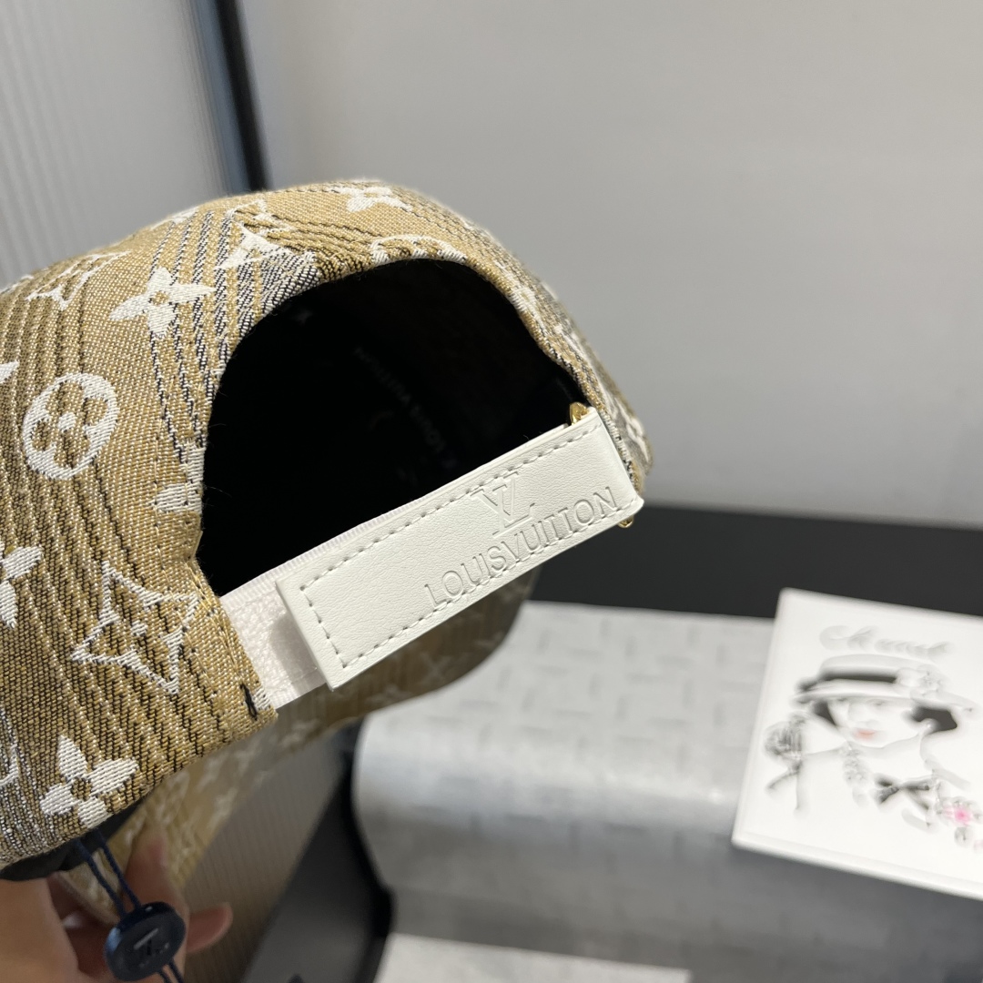 P

LV新款鸭舌帽，头围57cm