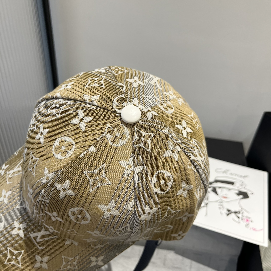 P

LV新款鸭舌帽，头围57cm
