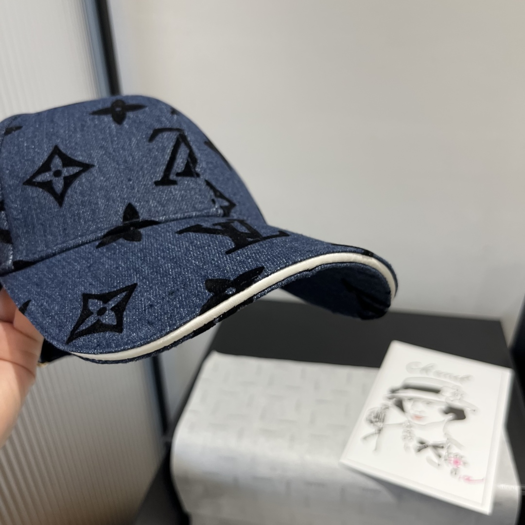 P

LV新款鸭舌帽，头围57cm