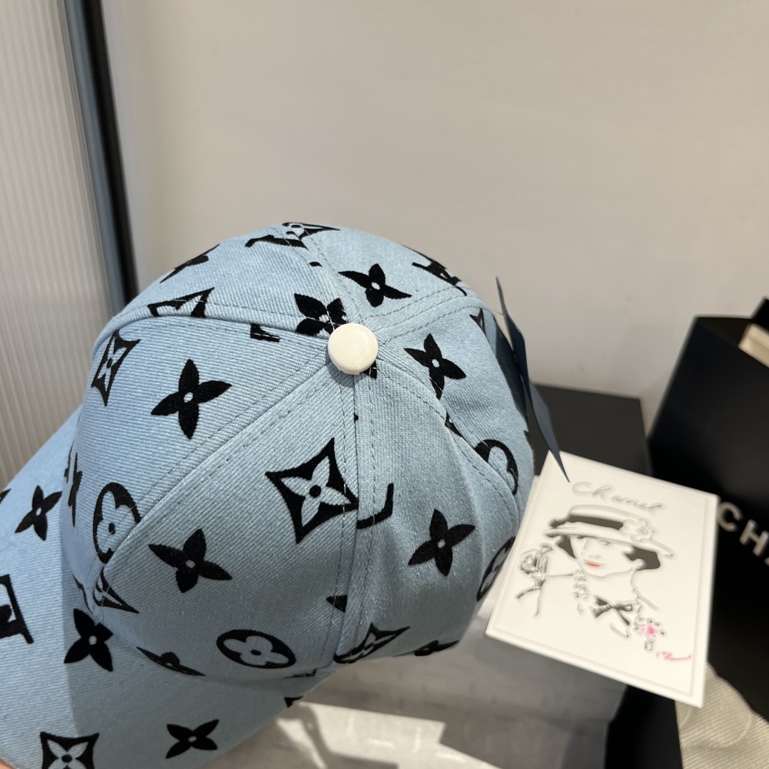 P

LV新款鸭舌帽，头围57cm