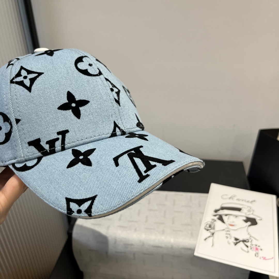 P

LV新款鸭舌帽，头围57cm