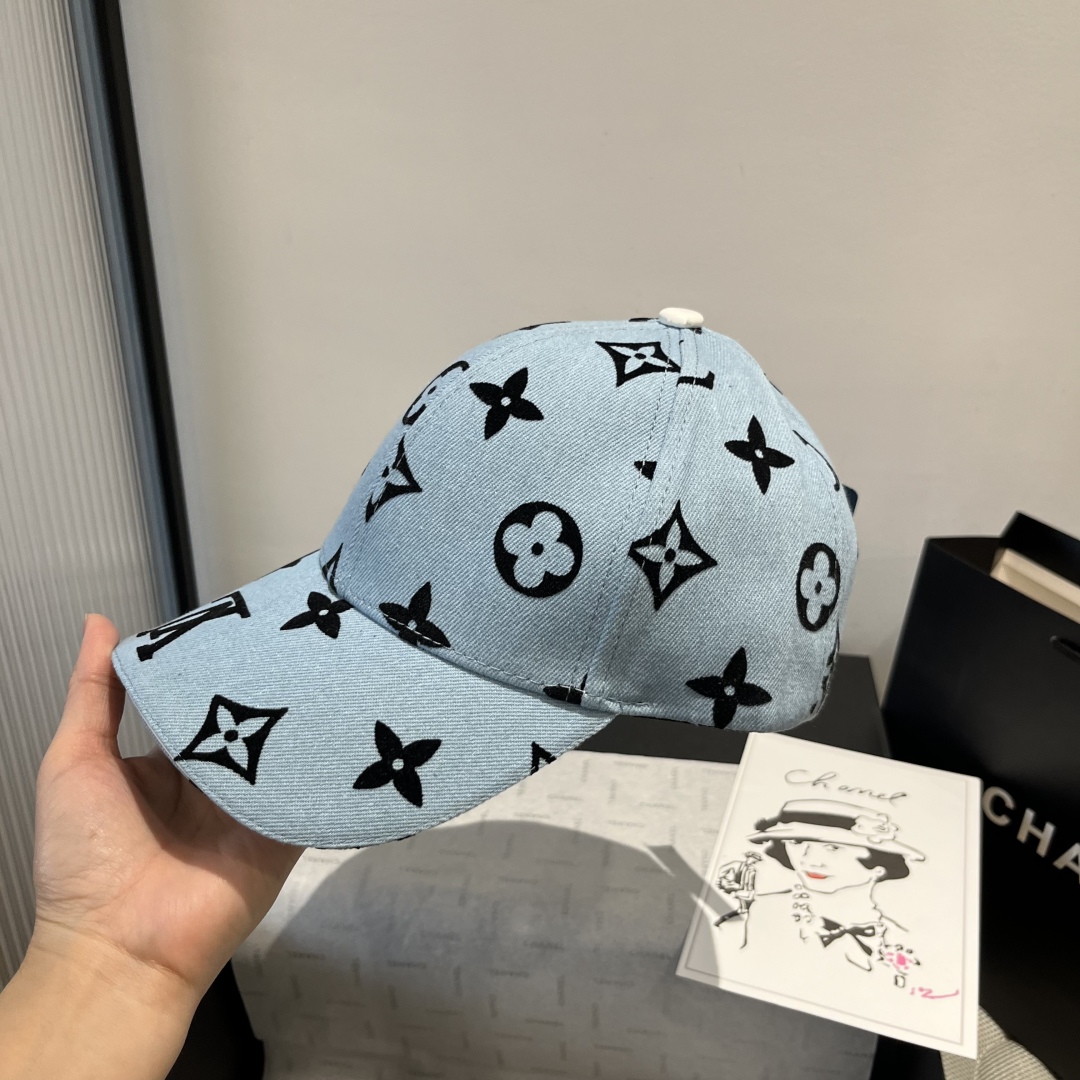 P

LV新款鸭舌帽，头围57cm
