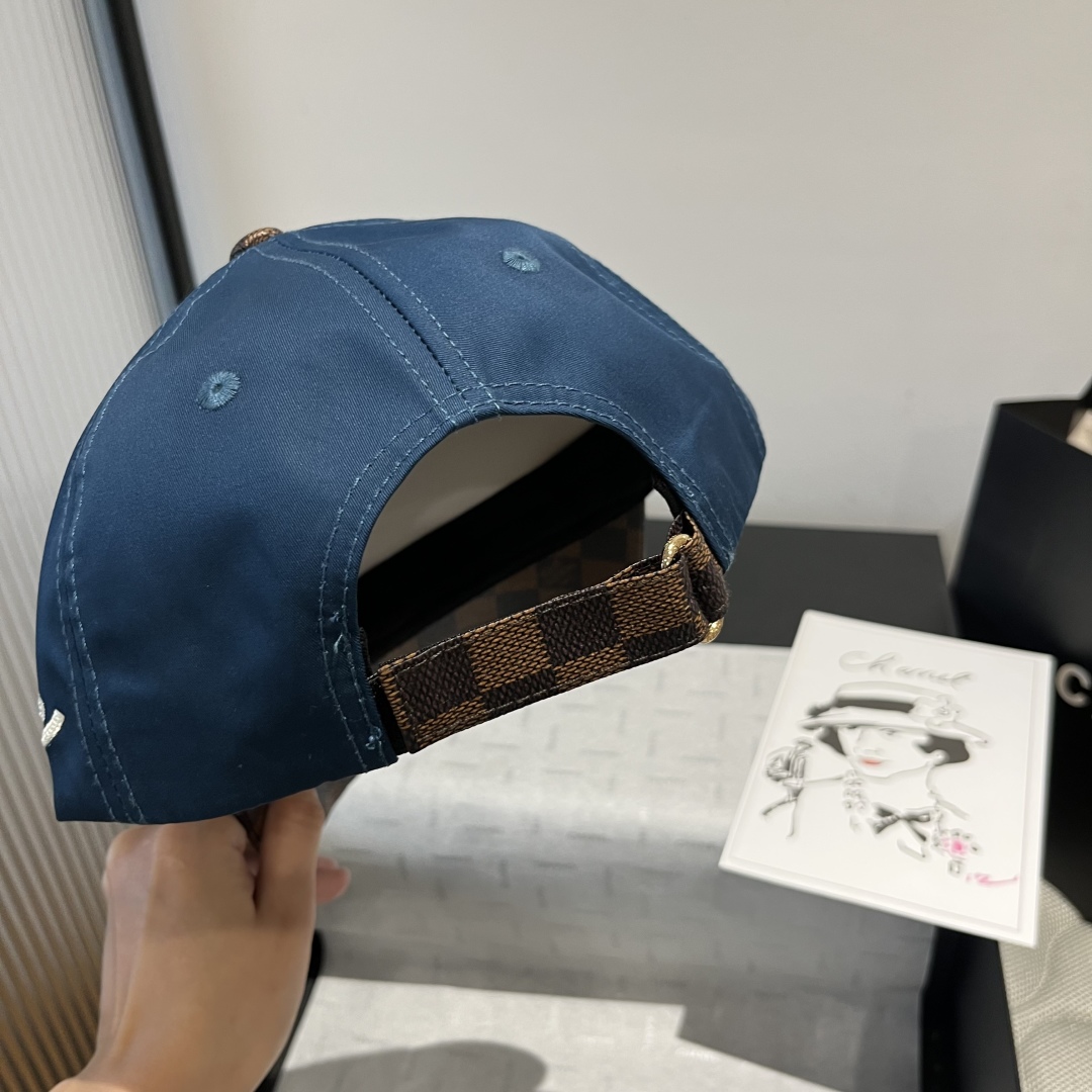P

LV新款鸭舌帽，头围57cm