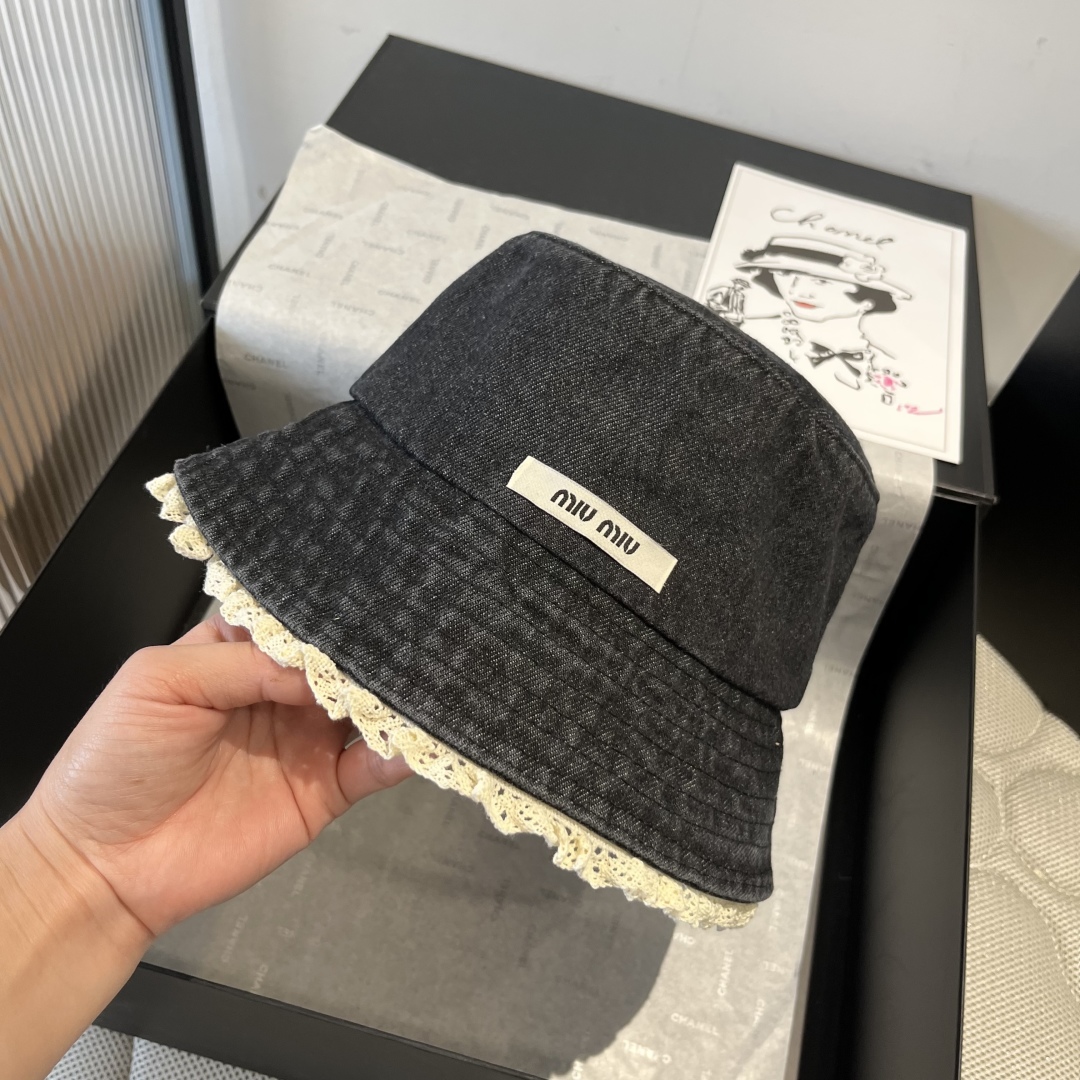 P

miumiu缪缪新款牛仔渔夫帽，头围57cm