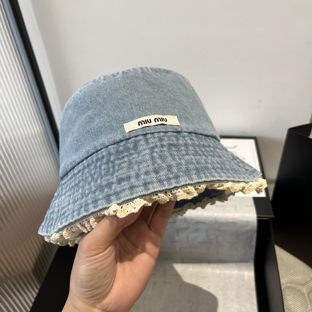 P

miumiu缪缪新款牛仔渔夫帽，头围57cm