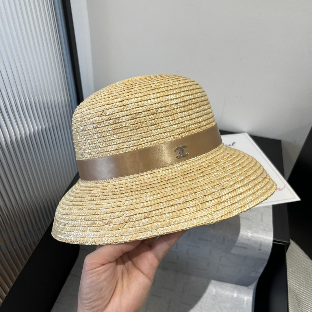 NO:343983,Chanel Chanel straw hat, lantern hat, head circumference 57cm hat, straw hat, fisherman hat, baseball hat, hat, chanel, chanel, espadrilles, hatsChanel香奈儿麦秆草帽,灯笼帽,头围57cm帽子草帽渔夫帽棒球帽,帽子,chanel,chanel,espadrilles,hats,hat