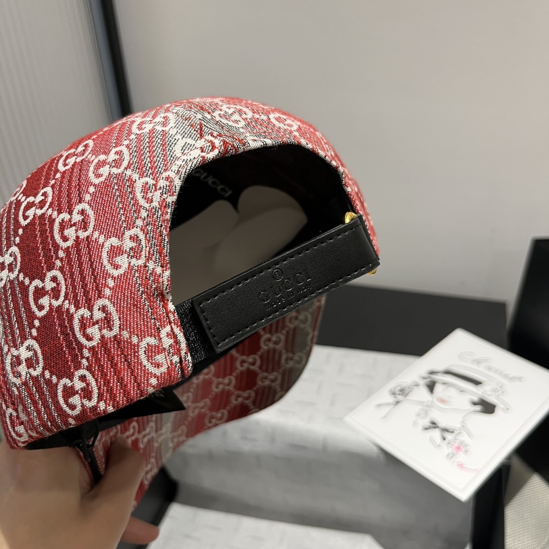 P

Gucci古奇新款鸭舌帽，头围57cm