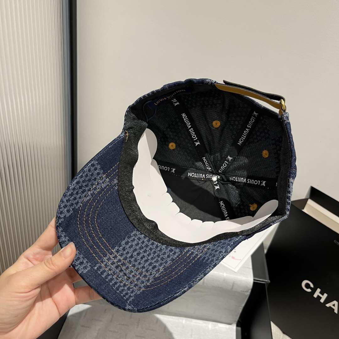 P

LV新款鸭舌帽，头围57cm