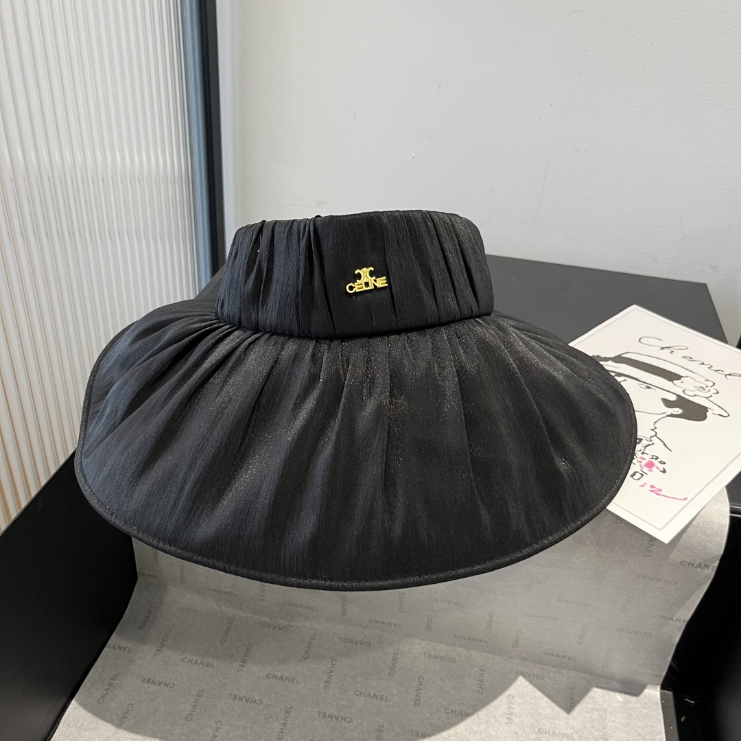 NO:346011,Celine Celine's new shell hat, empty top sun hat, foldable, convenient to carry on travel, straw hat, fisherman's hat, baseball hat, hat, celine, celine, espadrilles, hatsCeline赛琳新款贝壳帽,空顶遮阳帽,可折叠,出游携带方便帽子草帽渔夫帽棒球帽,帽子,celine,celine,espadrilles,hats,hat