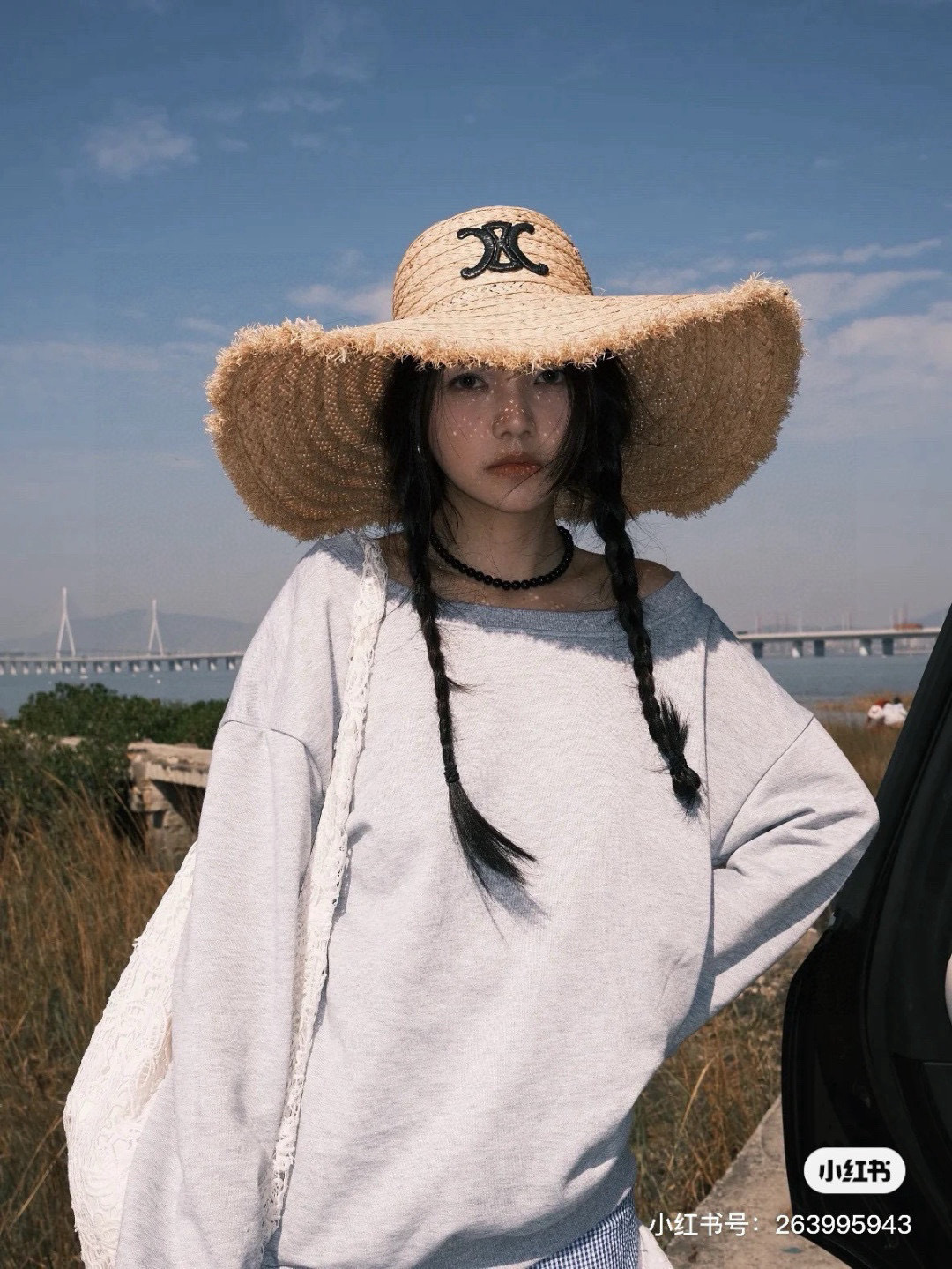 NO:345971,Celine Celine rough edged lafite straw hat, official embroidery logo, head circumference 57cm, must-have for travel sunshade hat, straw hat, fisherman hat, baseball hat, hat, celine, celine, espadrilles, hatsCeline赛琳毛边拉菲草帽,官方款刺绣logo,头围57cm,旅游遮阳必备哦帽子草帽渔夫帽棒球帽,帽子,celine,celine,espadrilles,hats,hat