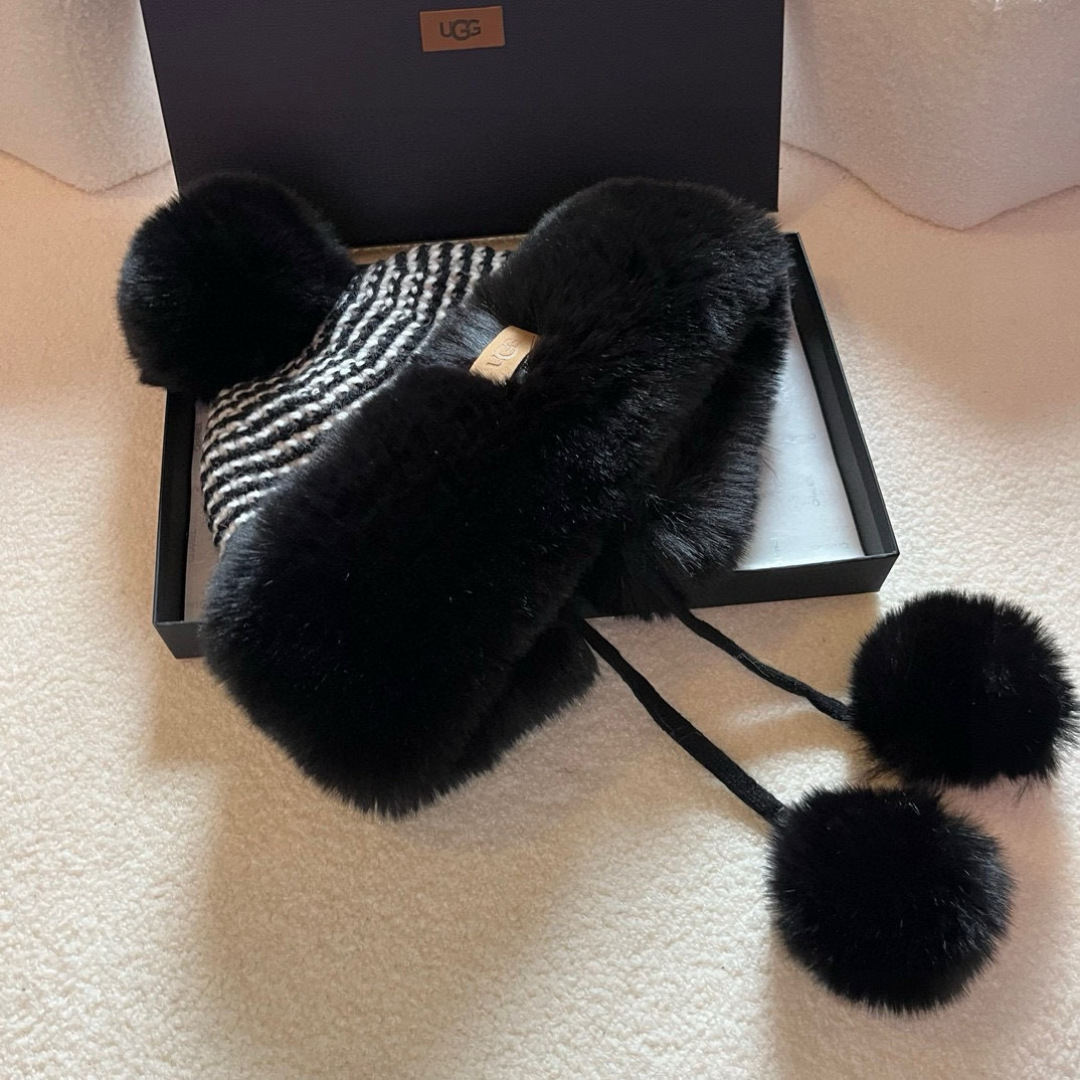 🆕

Ugg护耳保暖帽，加毛内里，轻盈舒适，四个色
