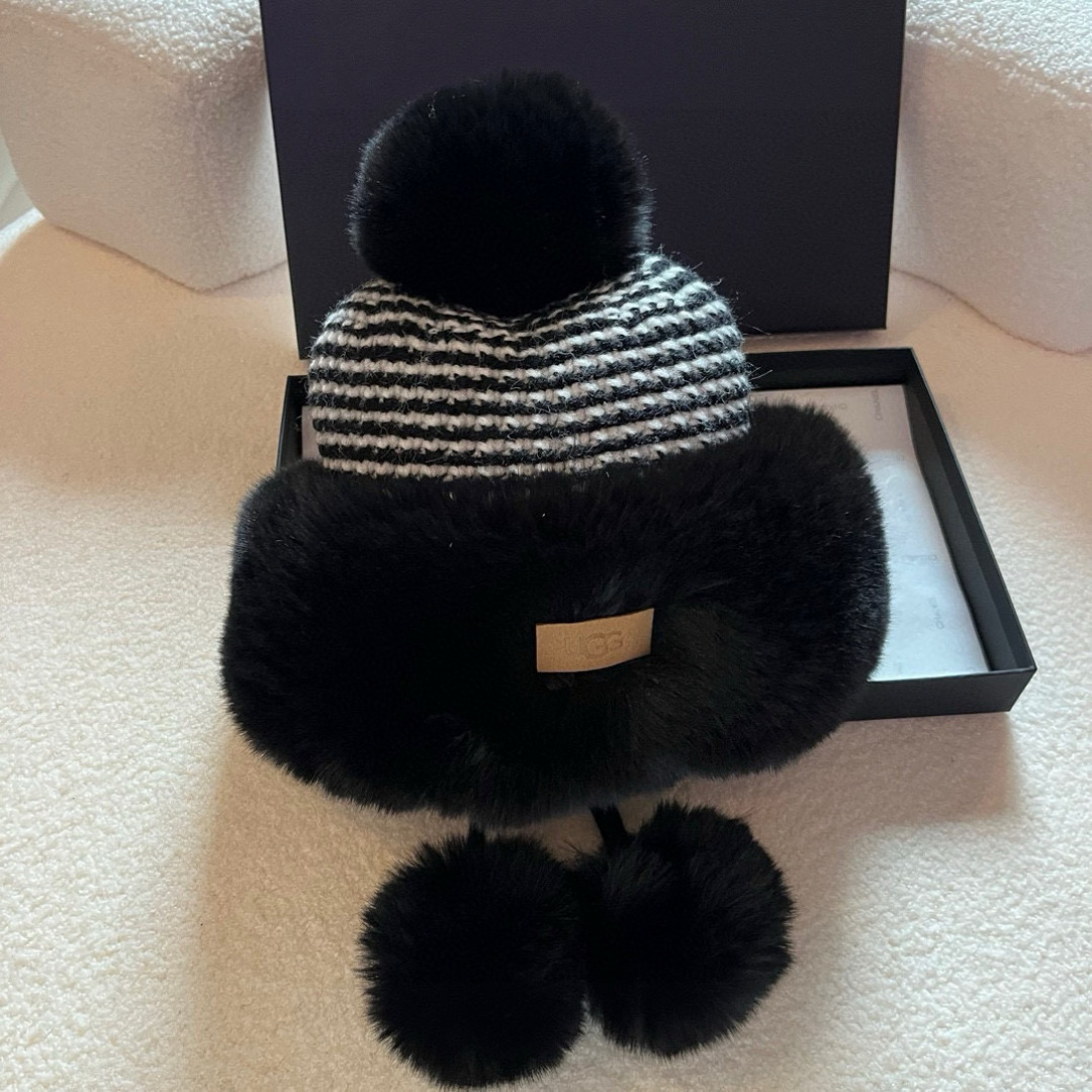 🆕

Ugg护耳保暖帽，加毛内里，轻盈舒适，四个色